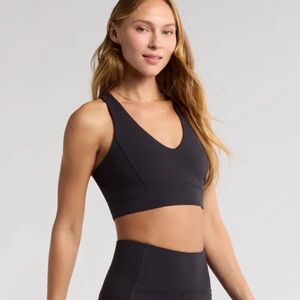 Zella Nordstrom Studio Luxe V-Neck Racerback Sports Bra